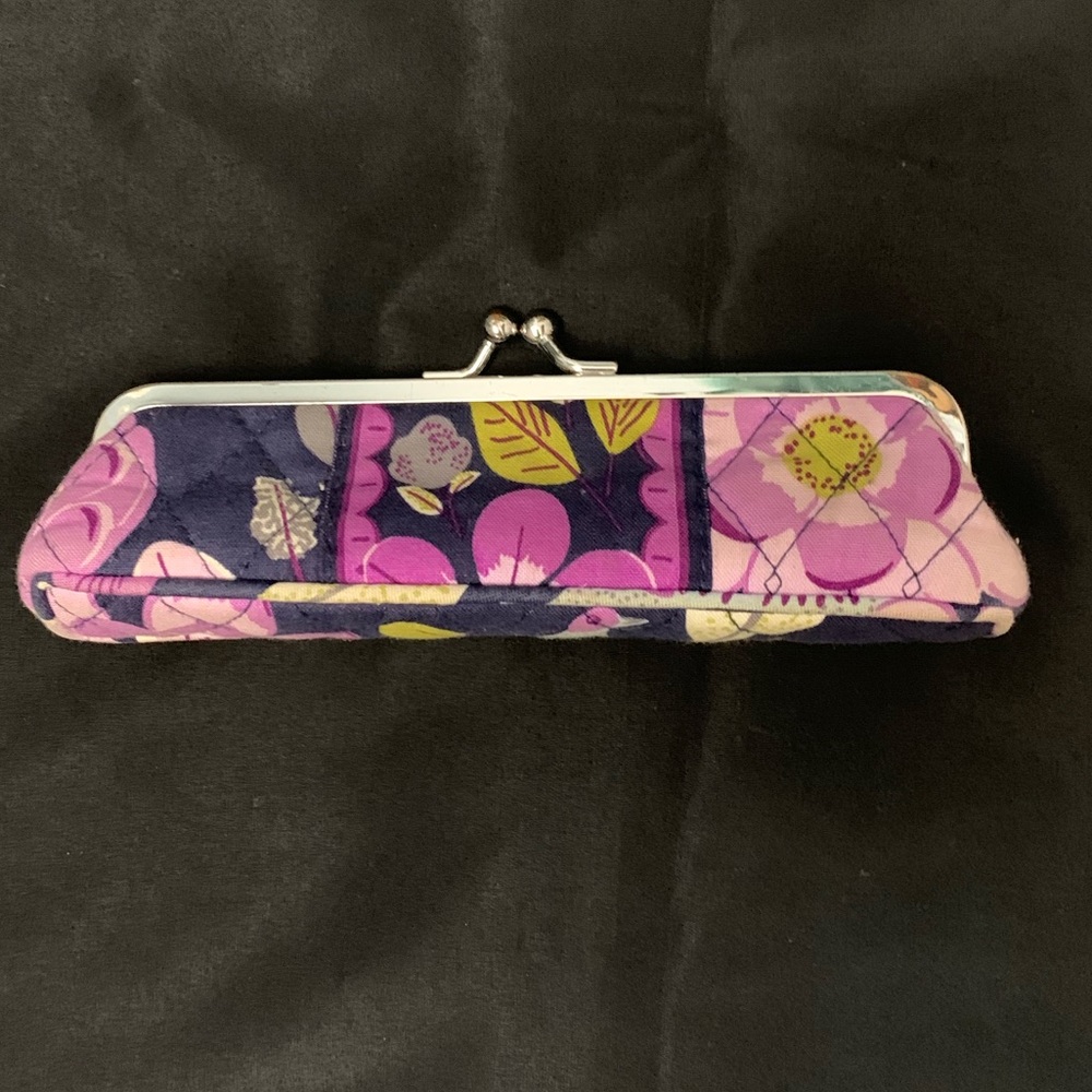 Cosmetic purse